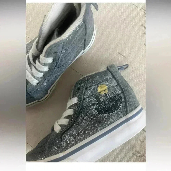 Vans X Harry Potter Hogwarts SK8
High Size 5 - Picture 2 of 7
